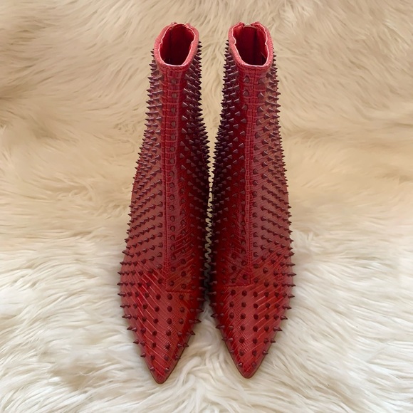 New! STEVE MADDEN Via-S Spike Ankle Zipper Booties - Picture 10 of 14